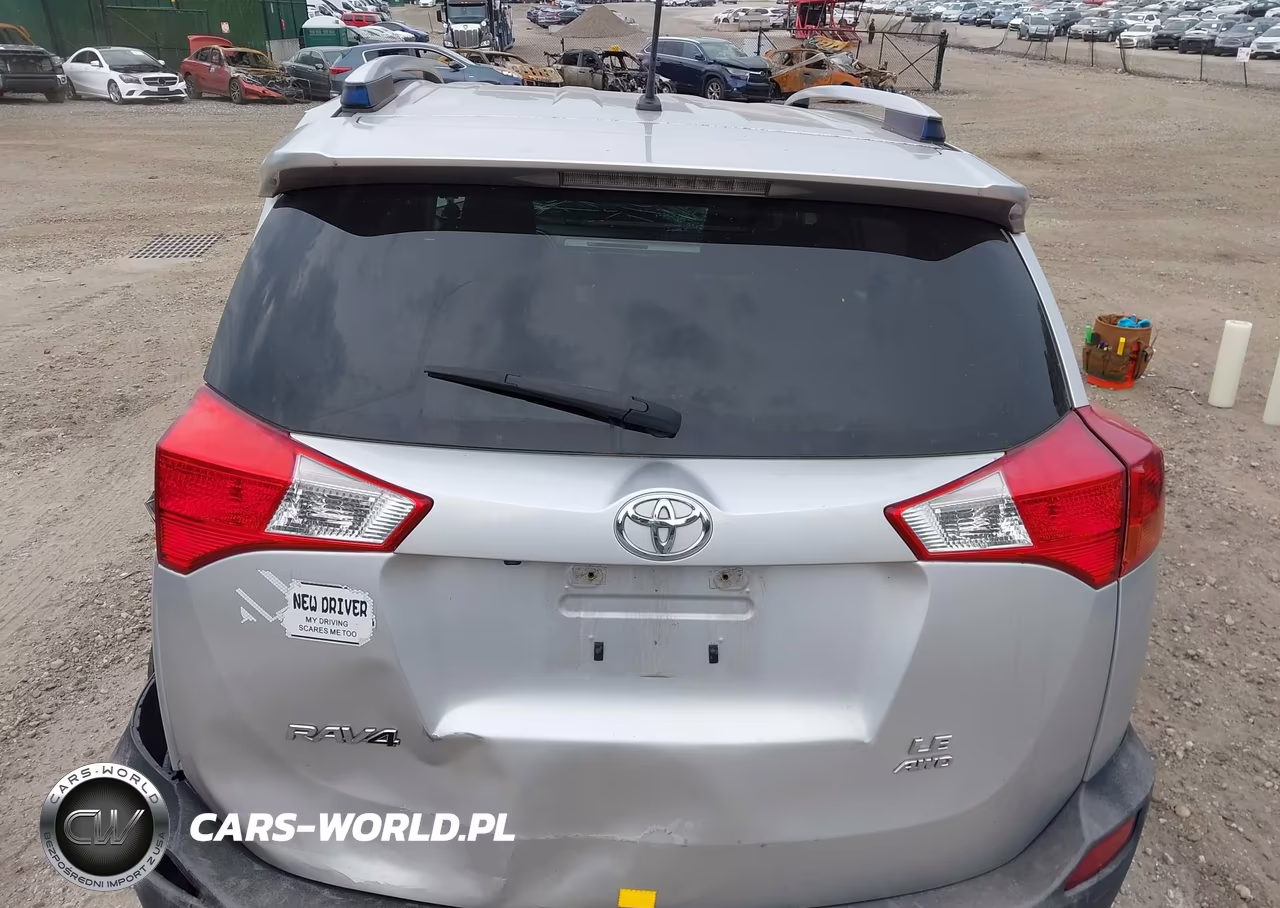 2015 Toyota Rav4 Le VIN:JTMBFREV1FJ044334 - 16