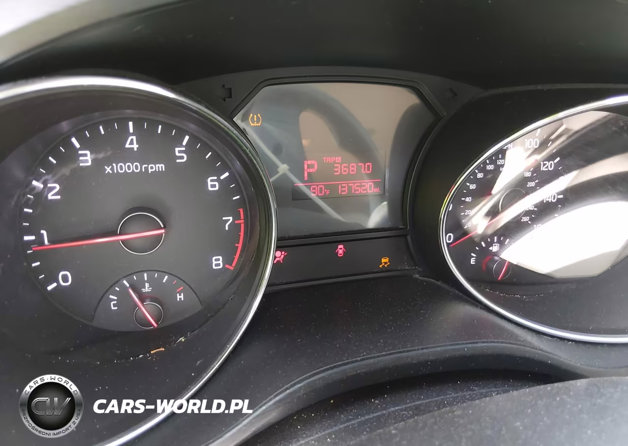 2017 Kia Sedona Lx VIN:KNDMB5C18H6241973 - 7