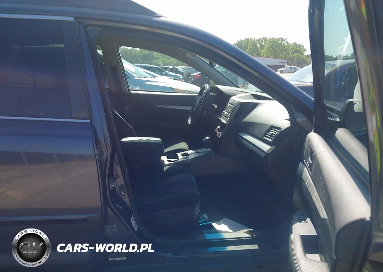 2013 Subaru Outback 2.5I Premium VIN:4S4BRBCC0D3321214 - 5