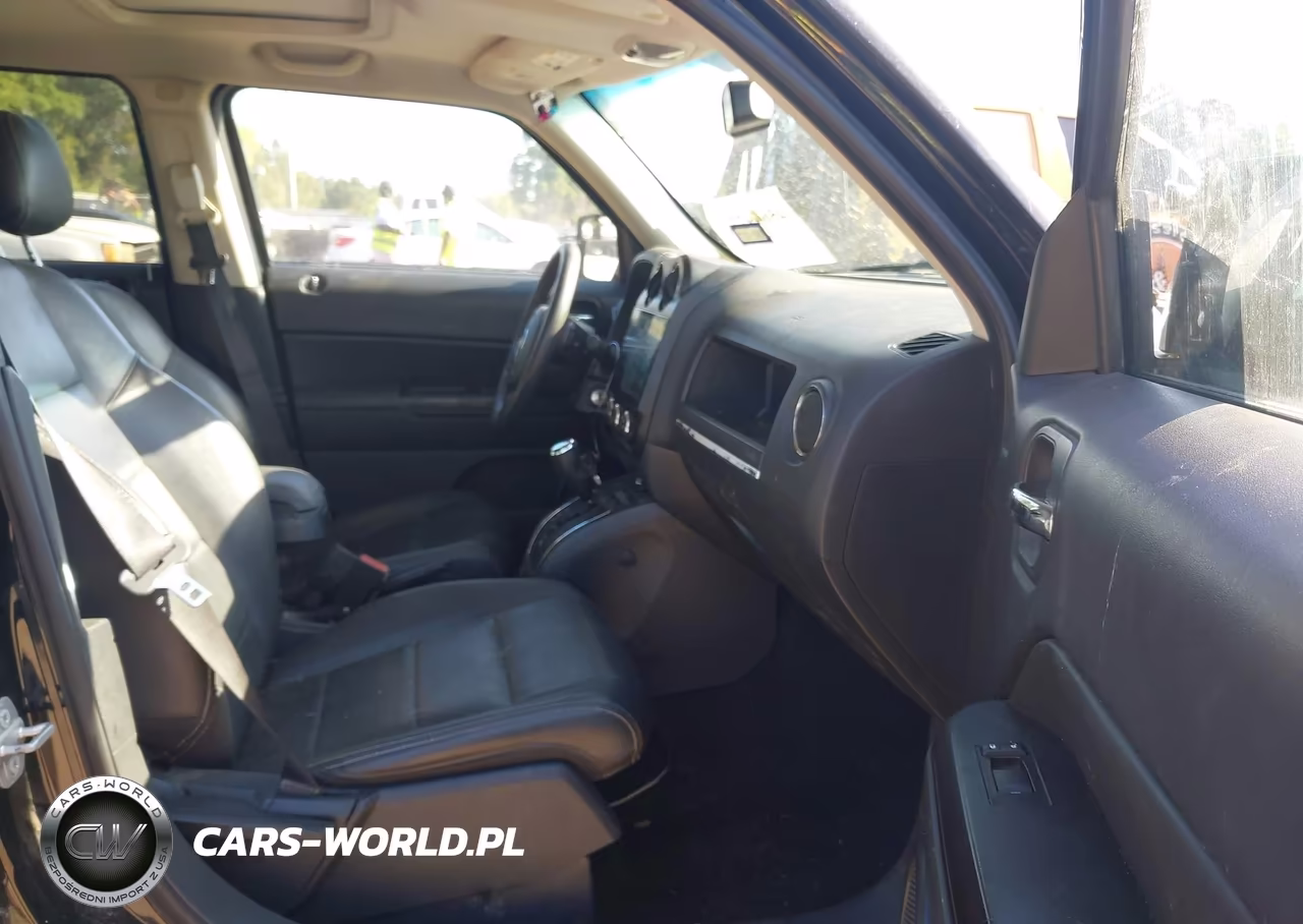 2015 Jeep Patriot High Altitude Edition VIN:1C4NJPFA4FD171119 - 5