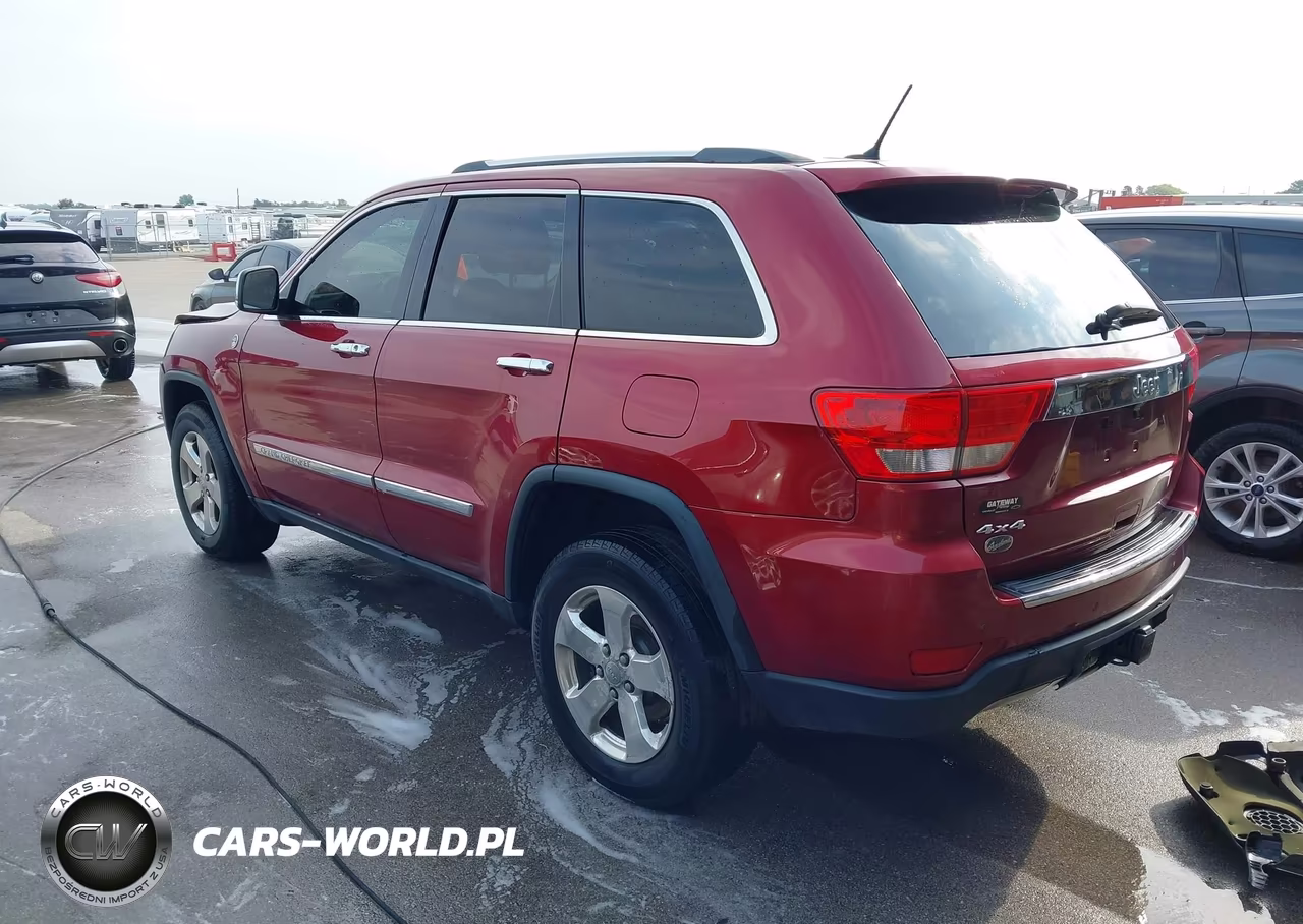 2013 Jeep Grand Cherokee Overland VIN:1C4RJFCG7DC627525 - 3