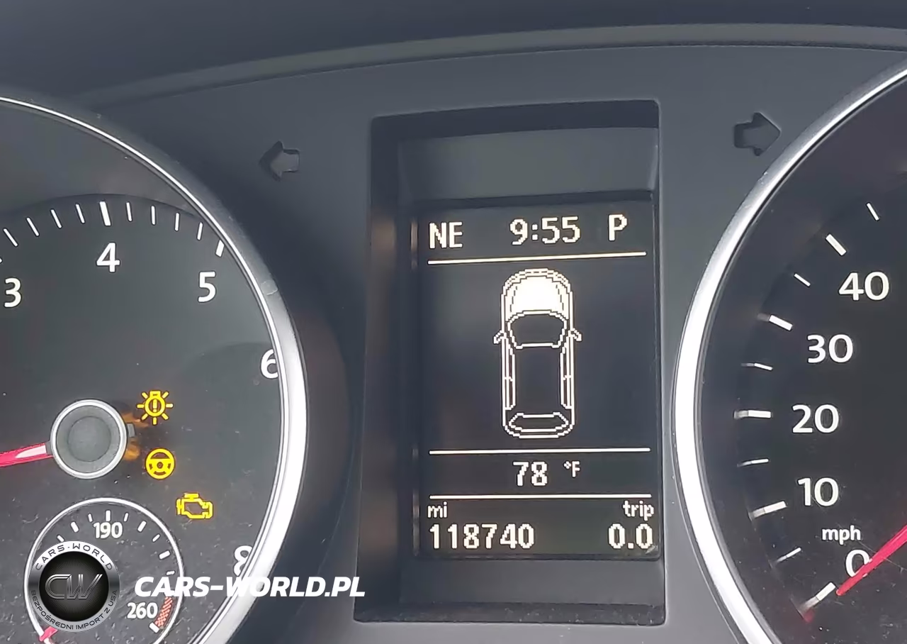 2014 Volkswagen Golf 2.5L VIN:WVWDB7AJ9EW008551 - 16