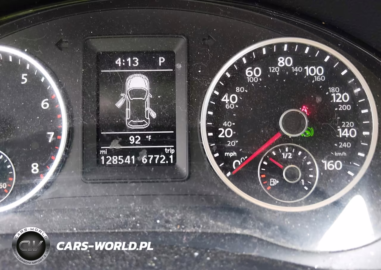2017 Volkswagen Tiguan 2.0T-2.0T S VIN:WVGBV7AX4HK050295 - 15