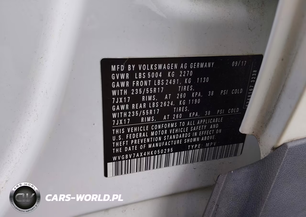 2017 Volkswagen Tiguan 2.0T-2.0T S VIN:WVGBV7AX4HK050295 - 9