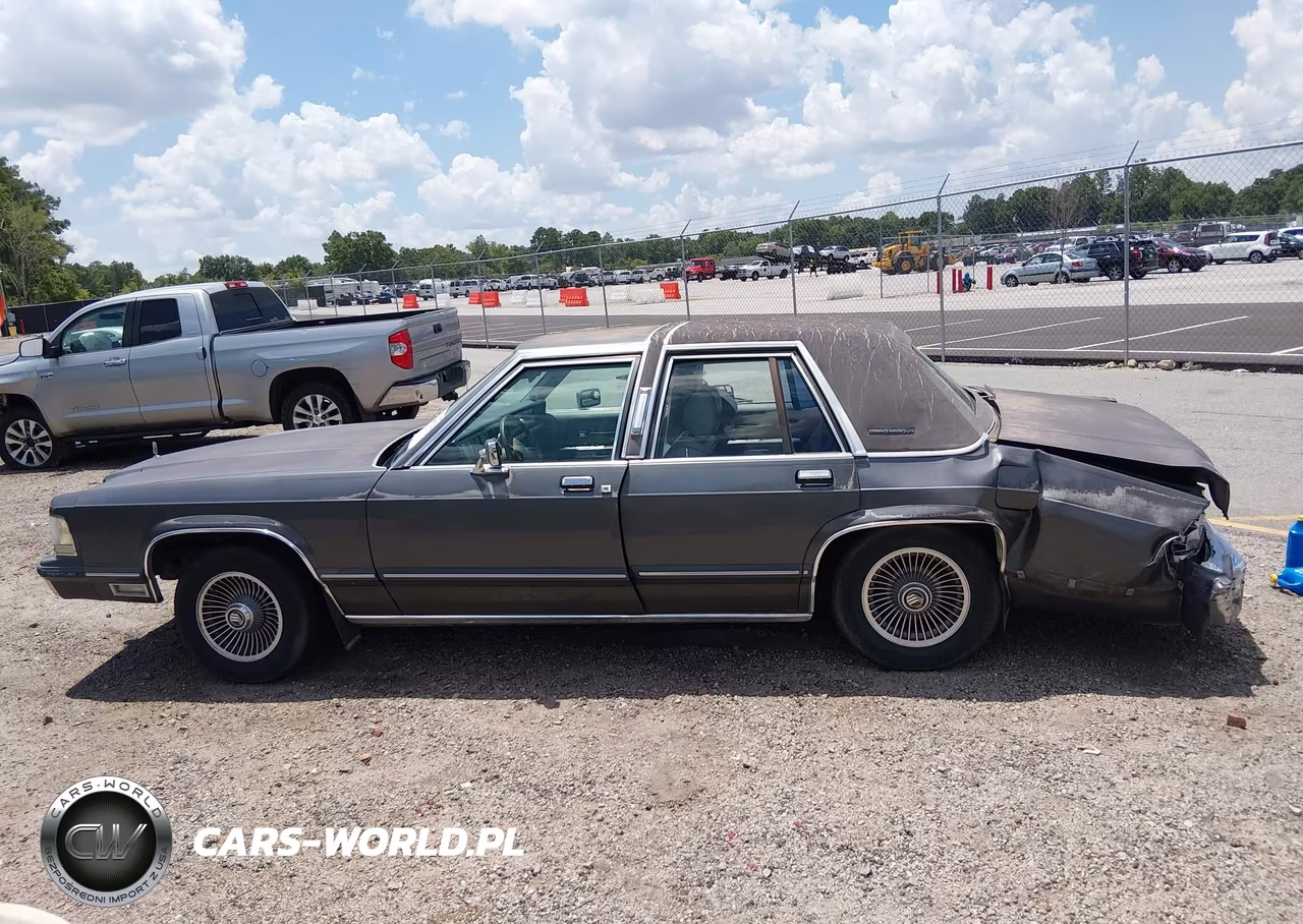 1989 Mercury Grand Marquis Ls VIN:2MEBM75F9KX737882 - 14