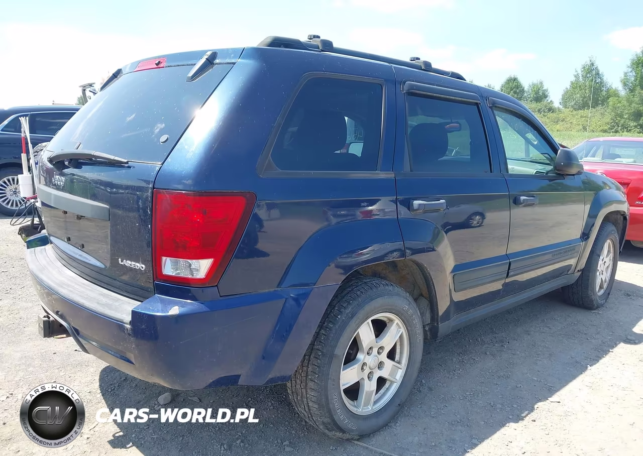 2005 Jeep Grand Cherokee Laredo VIN:1J4HR48N15C542479 - 4
