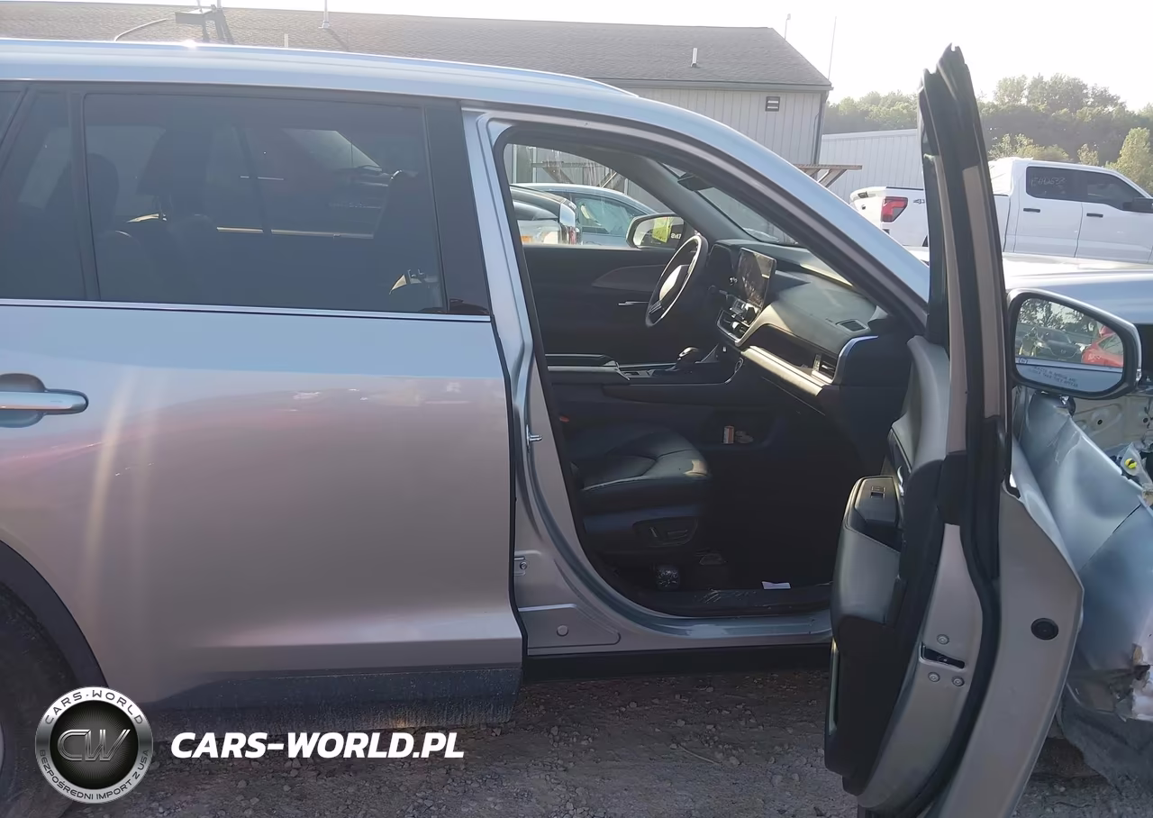 2026 Toyota Grand Highlander Xle VIN:5TDAAAB57TS104471 - 5