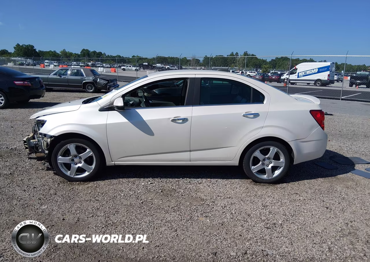 2015 Chevrolet Sonic Ltz Auto VIN:1G1JE5SB5F4120016 - 14