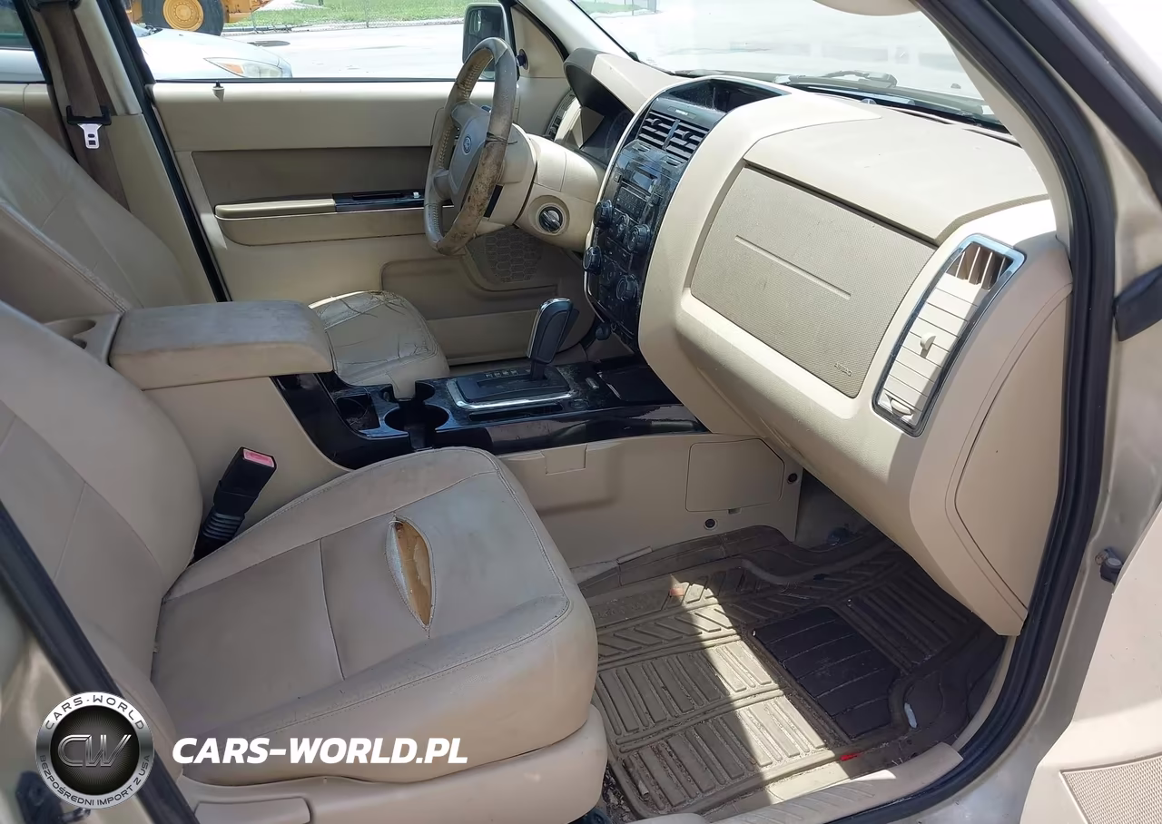 2010 Ford Escape Limited VIN:1FMCU0E79AKD05070 - 5