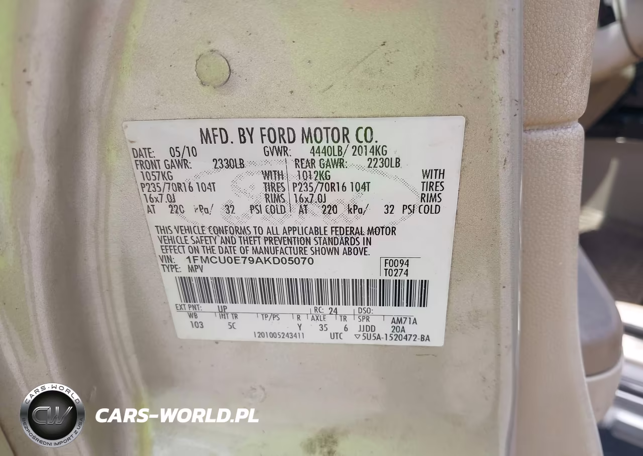2010 Ford Escape Limited VIN:1FMCU0E79AKD05070 - 9
