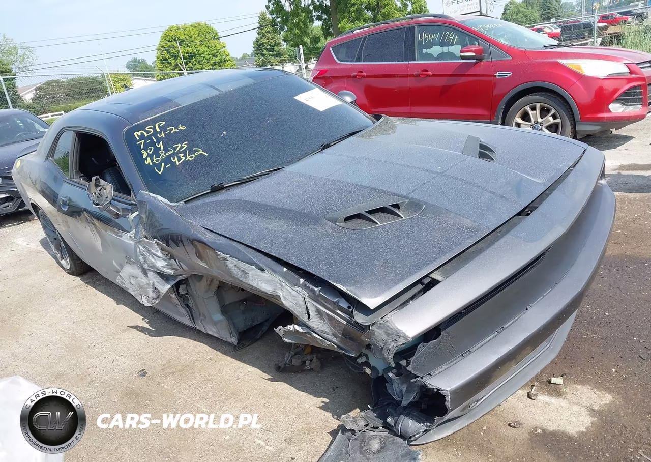 2016 Dodge Challenger R-T Plus VIN:2C3CDZBT4GH264362 - 13
