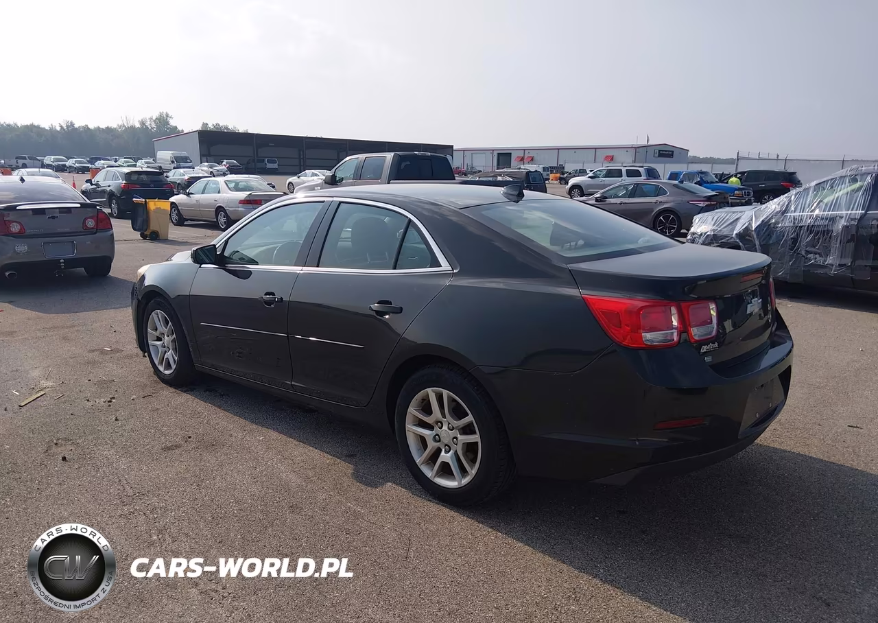 2014 Chevrolet Malibu 1Lt VIN:1G11C5SL3EF221573 - 3