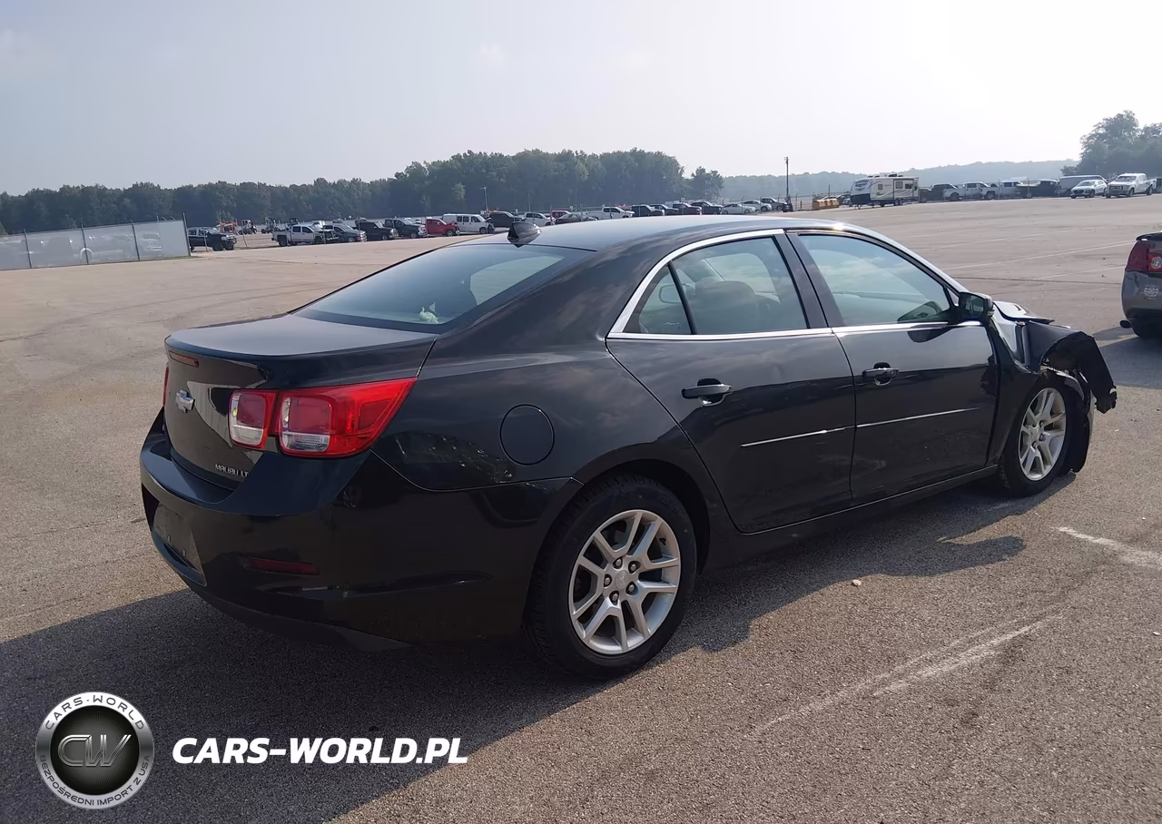 2014 Chevrolet Malibu 1Lt VIN:1G11C5SL3EF221573 - 4