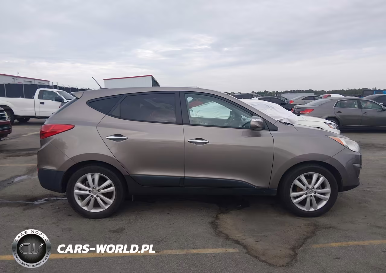2011 Hyundai Tucson Limited VIN:KM8JU3AC3BU276456 - 13
