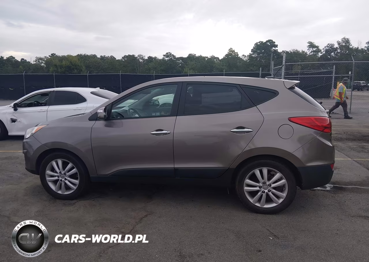 2011 Hyundai Tucson Limited VIN:KM8JU3AC3BU276456 - 14