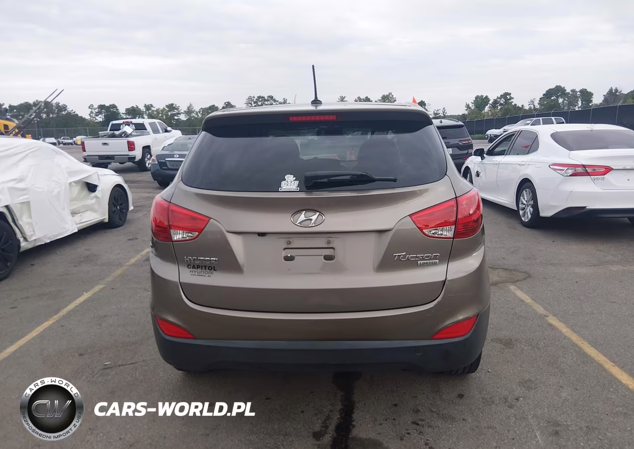 2011 Hyundai Tucson Limited VIN:KM8JU3AC3BU276456 - 16