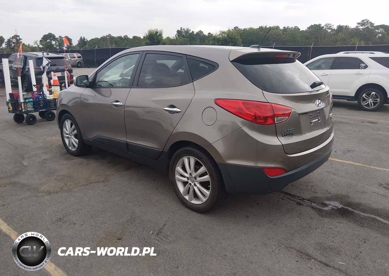 2011 Hyundai Tucson Limited VIN:KM8JU3AC3BU276456 - 3