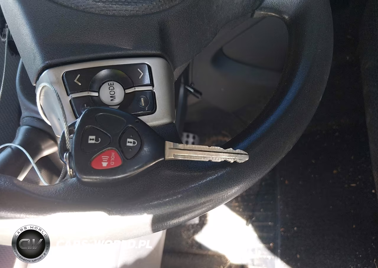 2008 Scion Xb VIN:JTLKE50E181000537 - 11