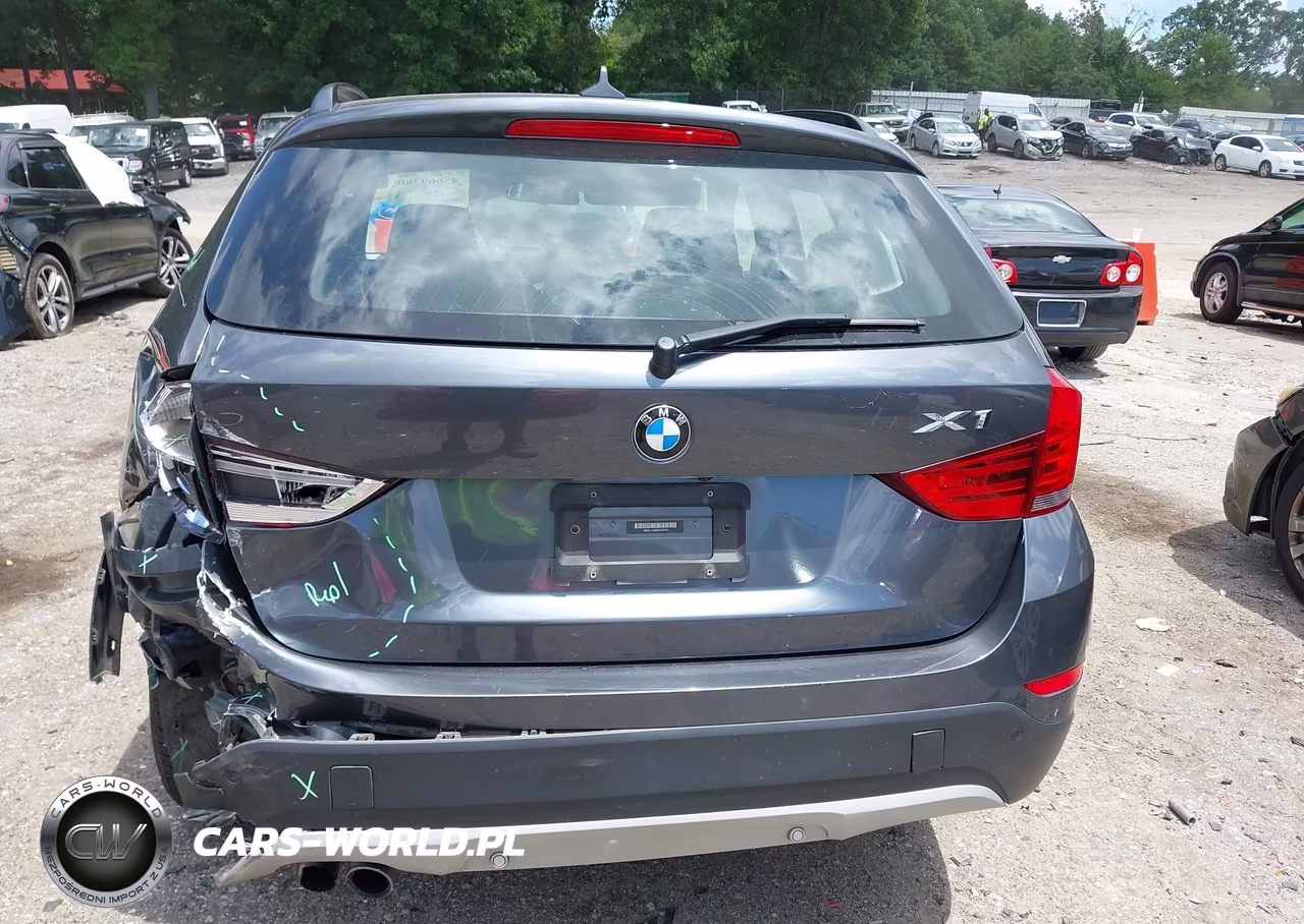 2014 BMW X1 xDrive28I VIN:WBAVL1C56EVY18754 - 16