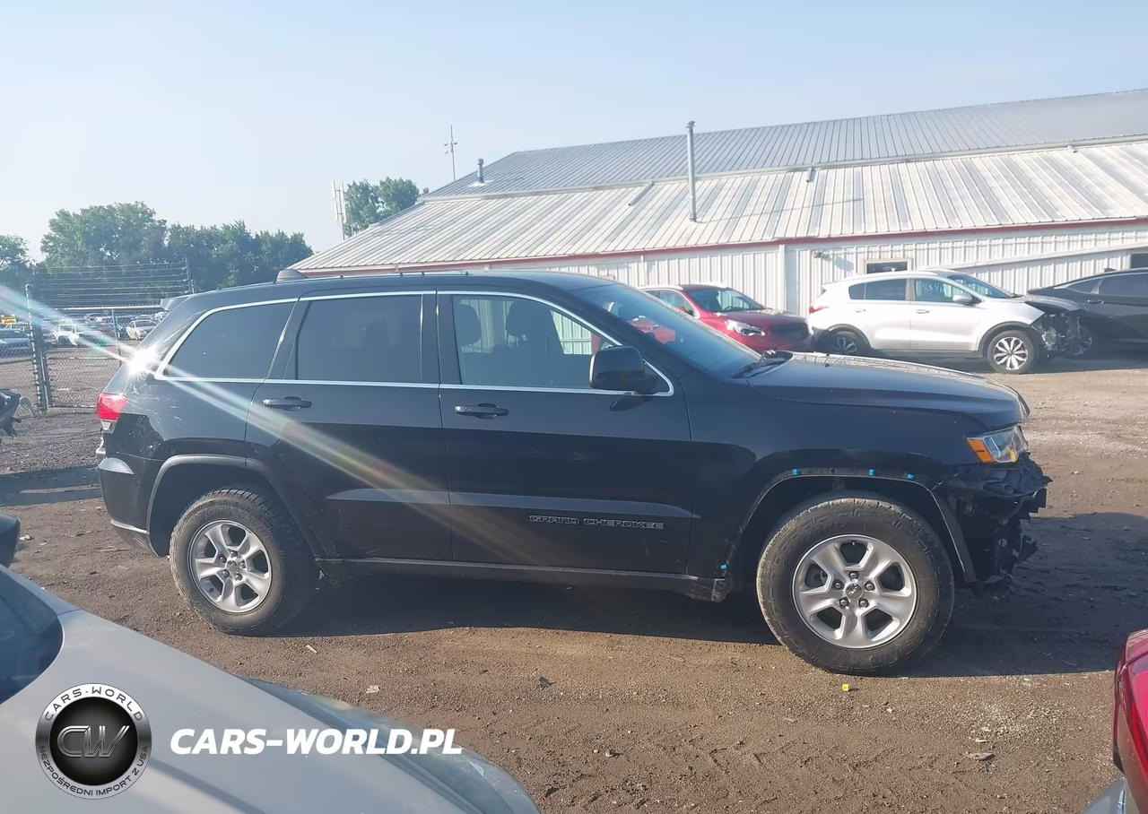 2017 Jeep Grand Cherokee Laredo VIN:1C4RJFAG8HC845515 - 14
