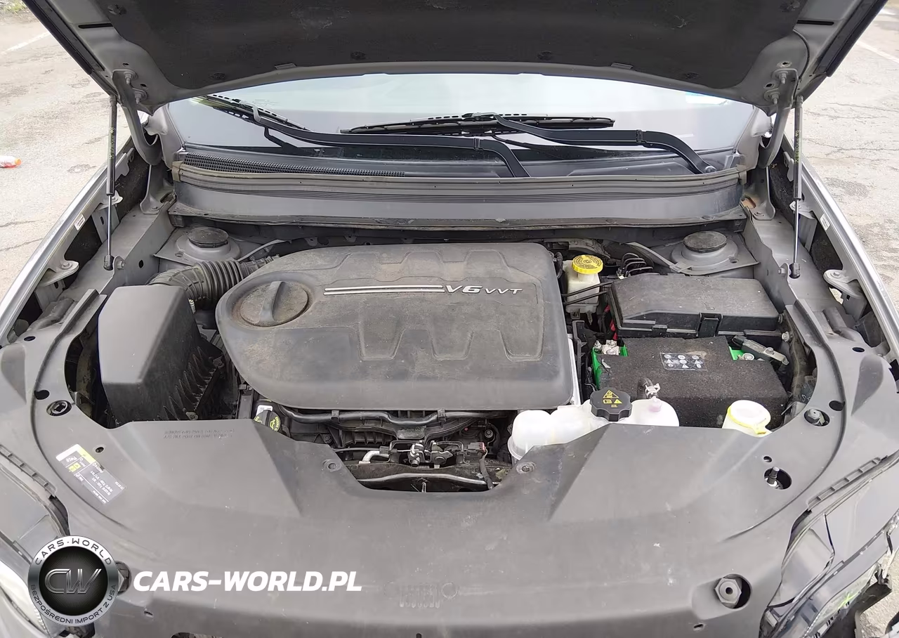 2021 Jeep Cherokee Latitude Lux 4X4 VIN:1C4PJMMX5MD123656 - 10