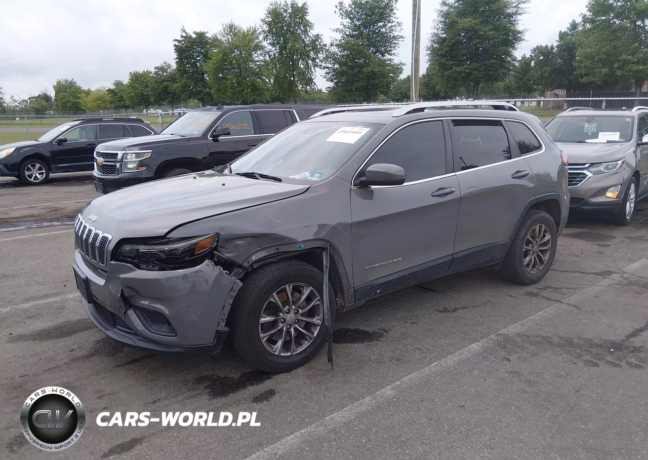 2021 Jeep Cherokee Latitude Lux 4X4 VIN:1C4PJMMX5MD123656 - 2