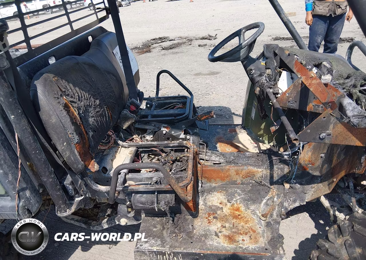 2012 John Deere Hpx Gator VIN:1M0855DEPCM040440 - 5
