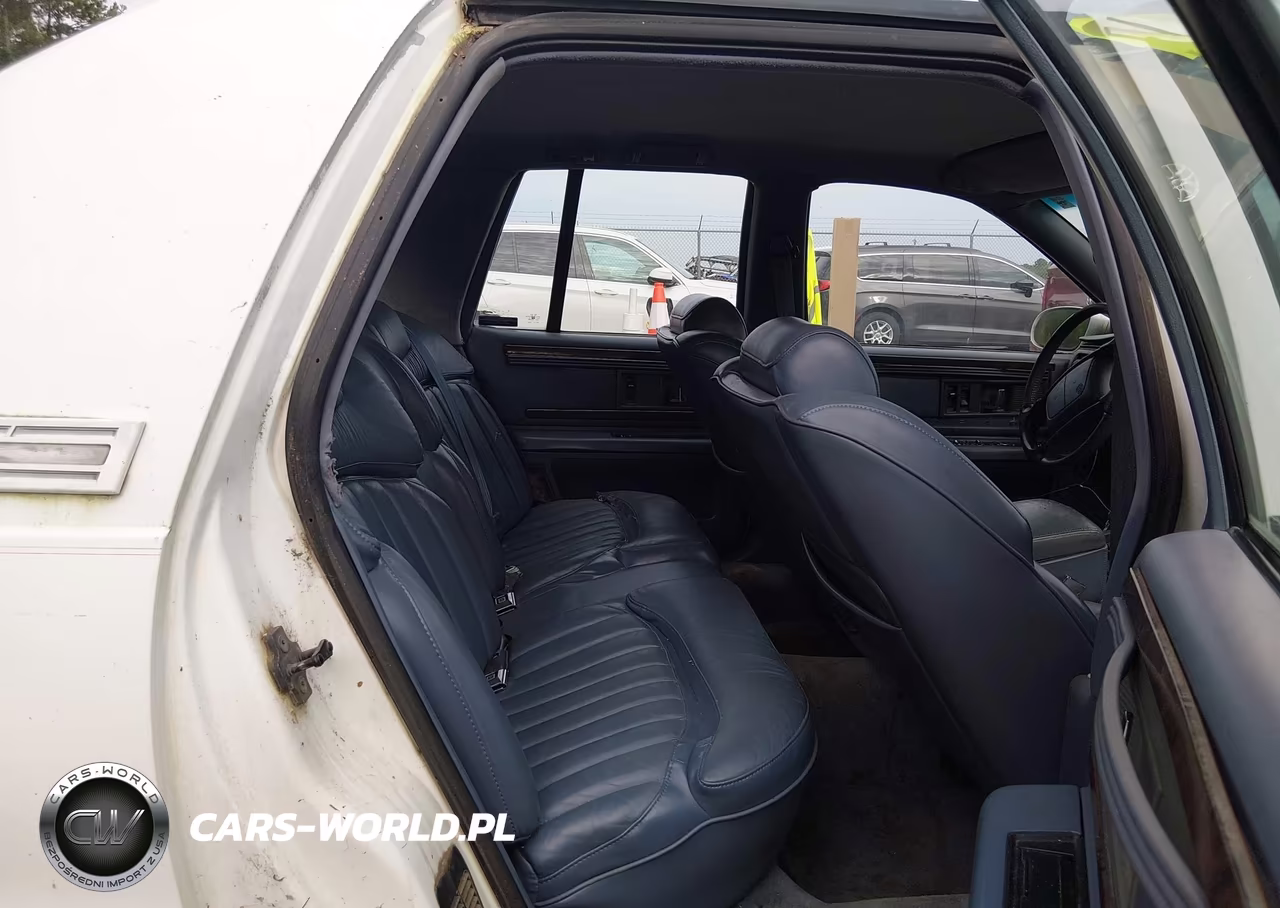 1996 Buick Roadmaster VIN:1G4BN52P2TR400123 - 8