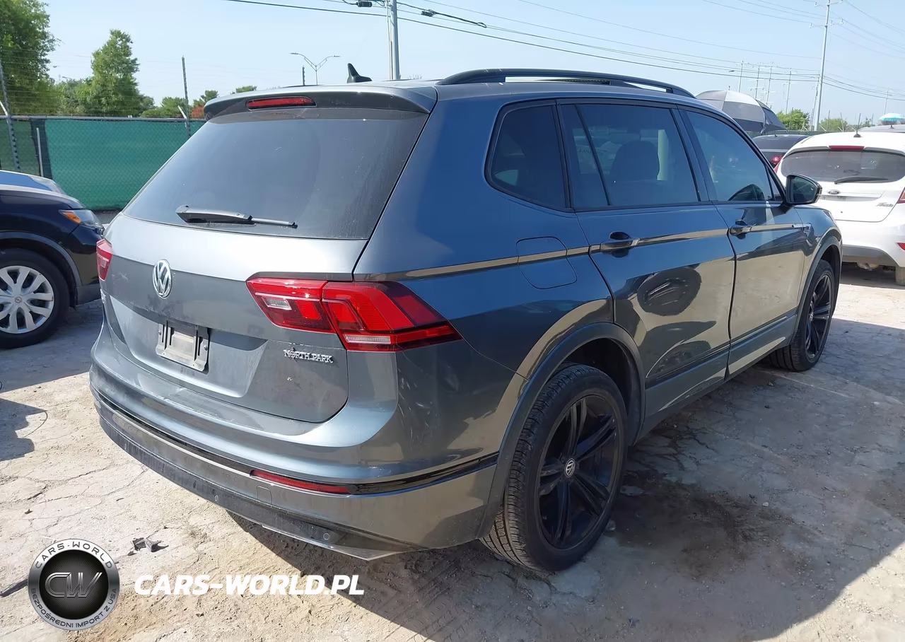 2019 Volkswagen Tiguan VIN:3VV3B7AX1KM099795 - 4