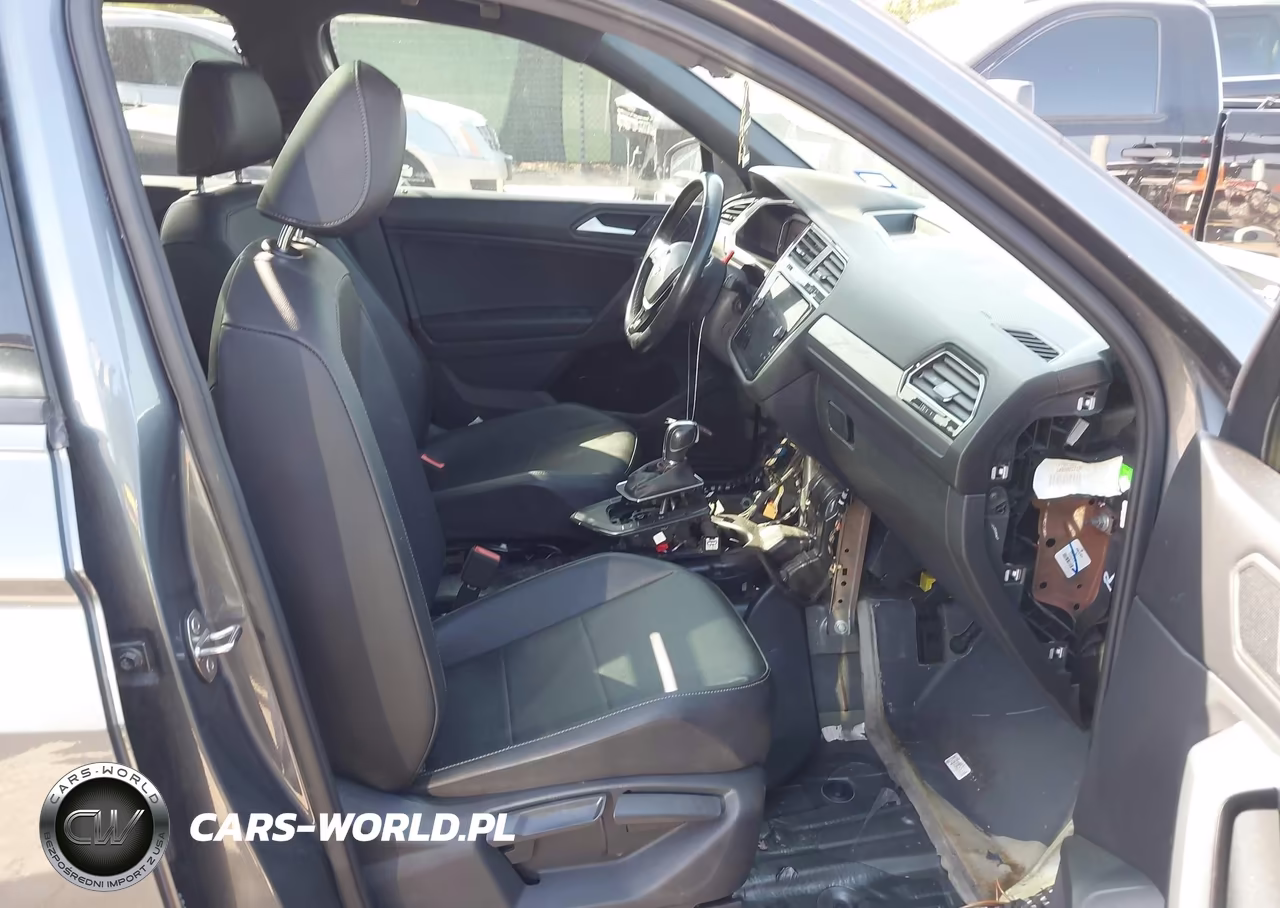 2019 Volkswagen Tiguan VIN:3VV3B7AX1KM099795 - 5