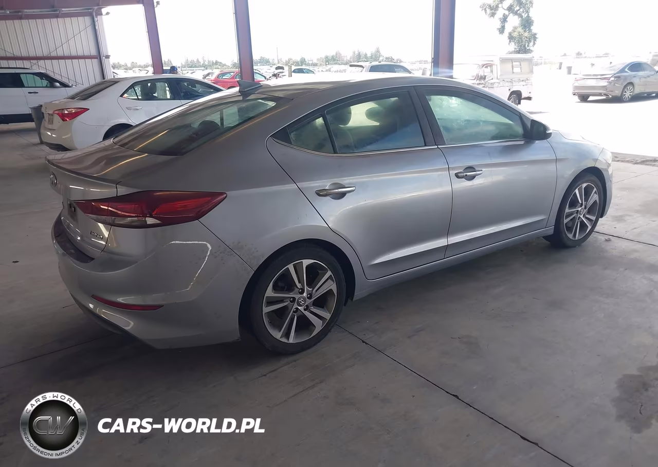 2017 Hyundai Elantra Limited VIN:5NPD84LFXHH103815 - 4