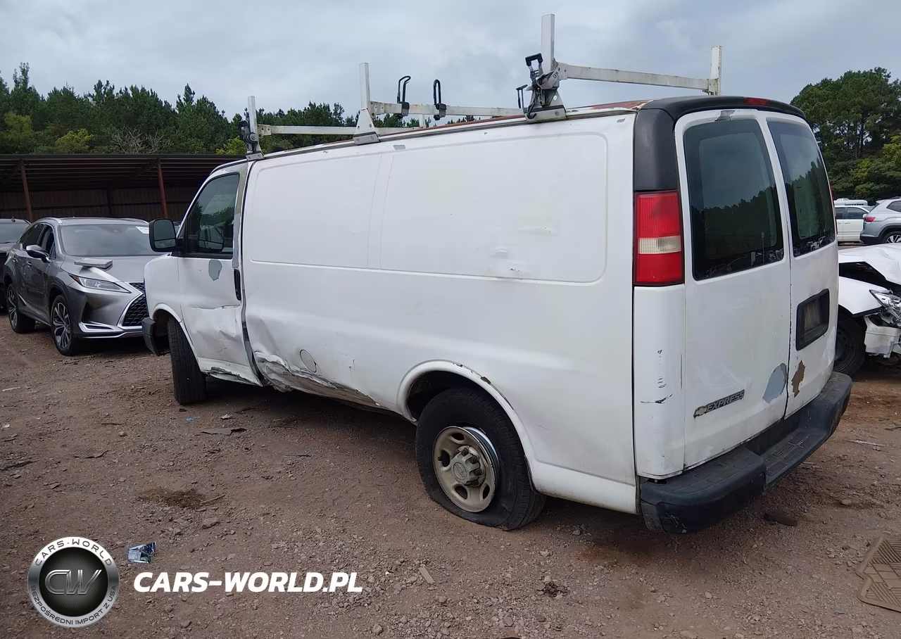 2009 Chevrolet Express Work Van VIN:1GCGG25C291160669 - 3