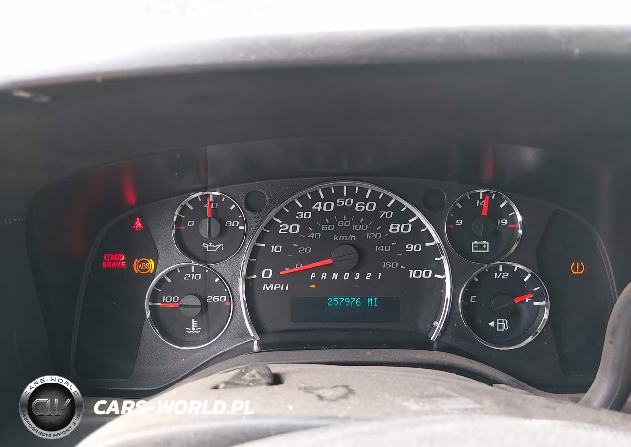 2009 Chevrolet Express Work Van VIN:1GCGG25C291160669 - 7