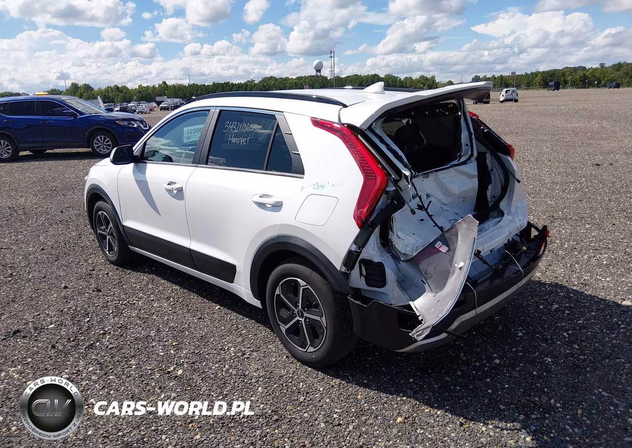 2025 Kia Niro Ex VIN:KNDCR3LE2S5290095 - 3