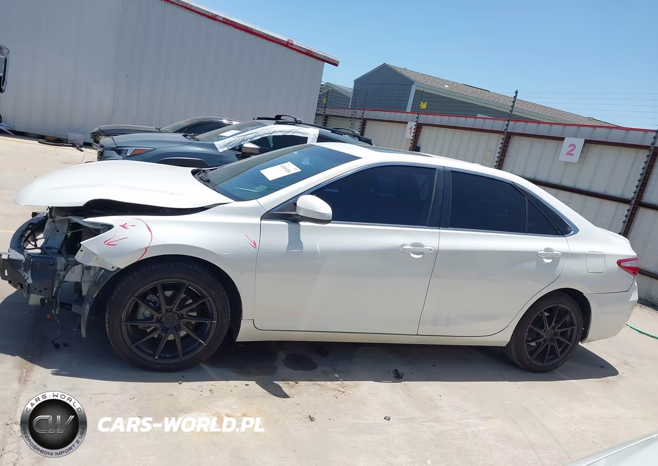 2016 Toyota Camry Se VIN:4T1BF1FK1GU188418 - 15