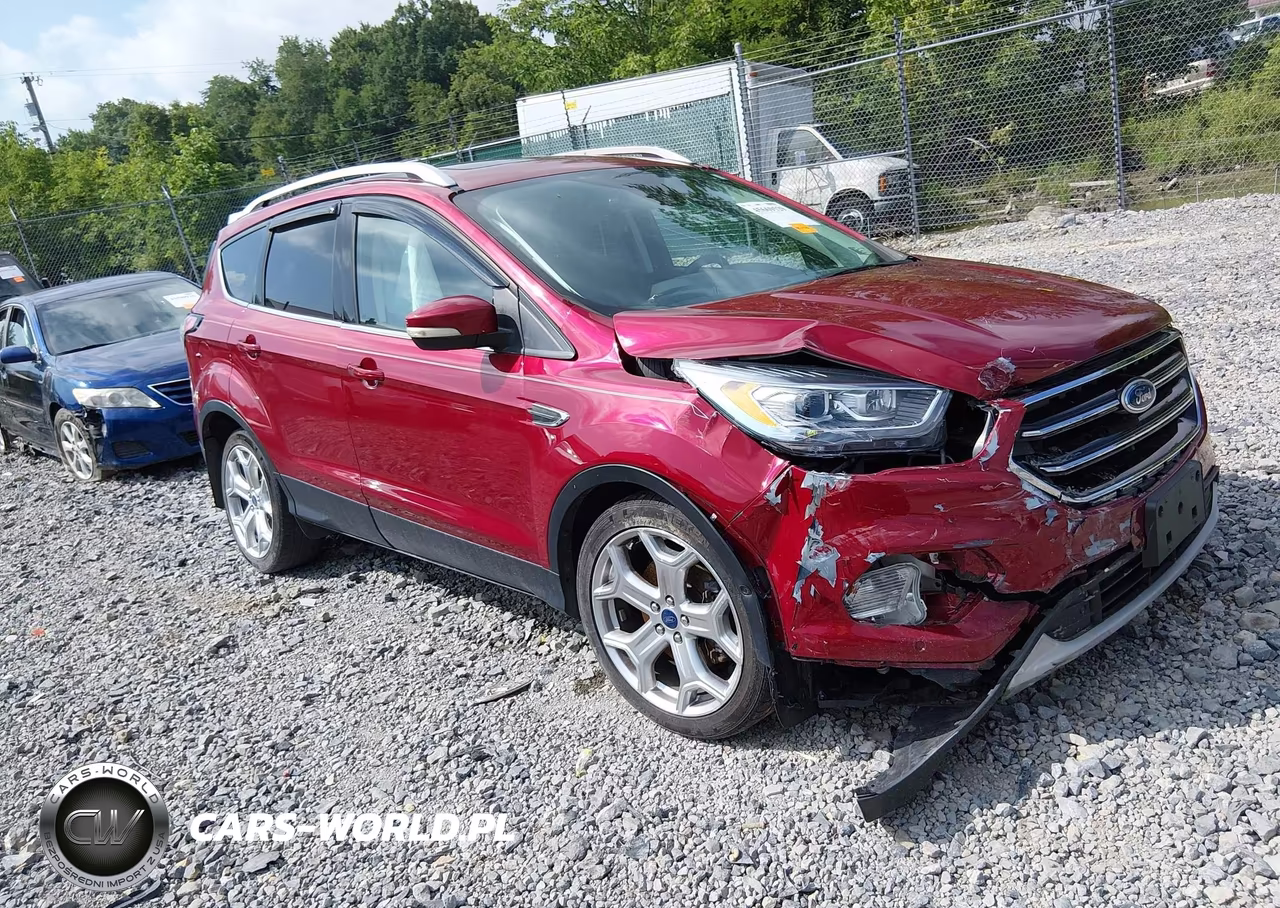 2018 Ford Escape Titanium – zdjęcie 1 z 17