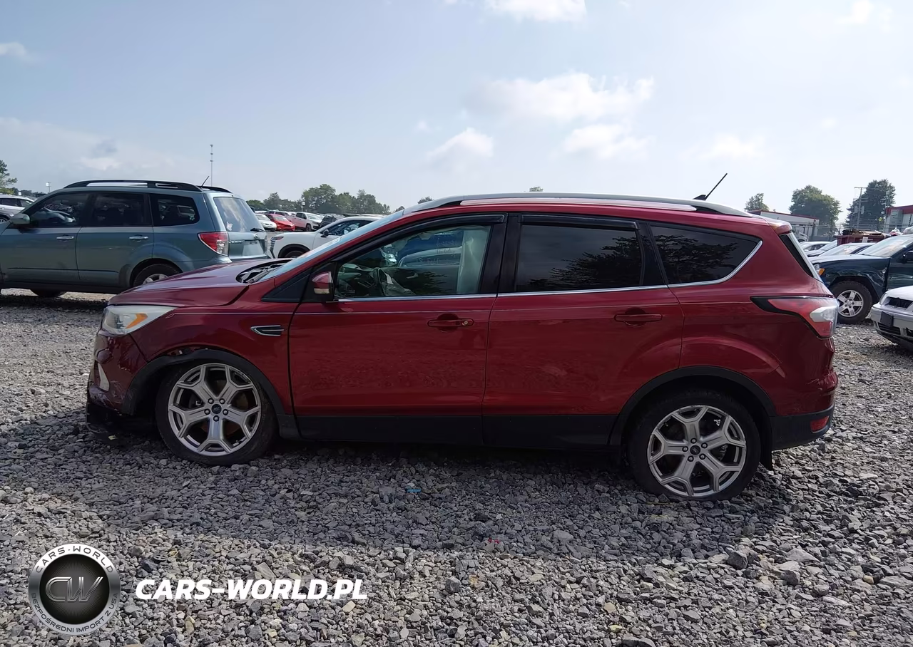 2018 Ford Escape Titanium VIN:1FMCU9J93JUA34006 - 15