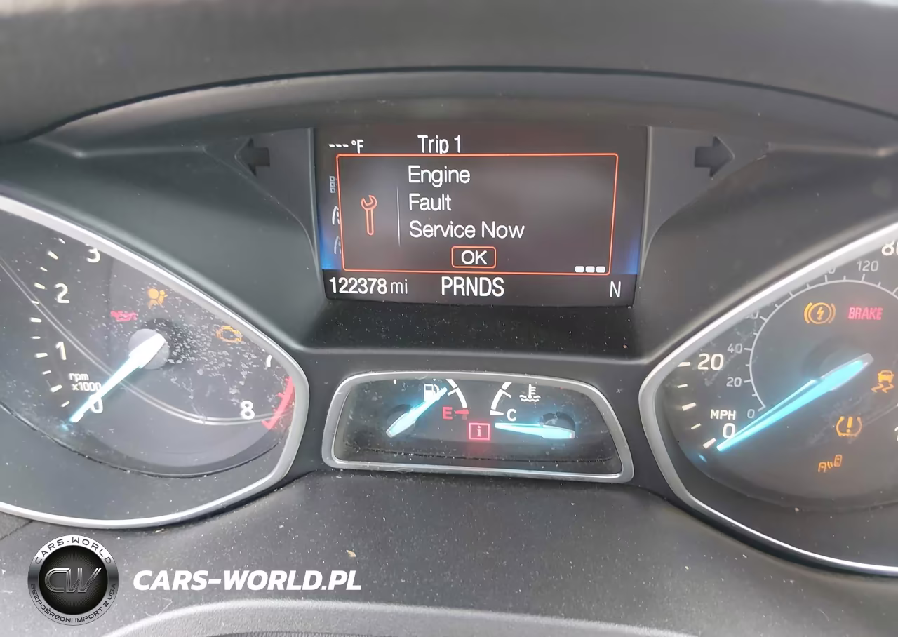 2018 Ford Escape Titanium VIN:1FMCU9J93JUA34006 - 16