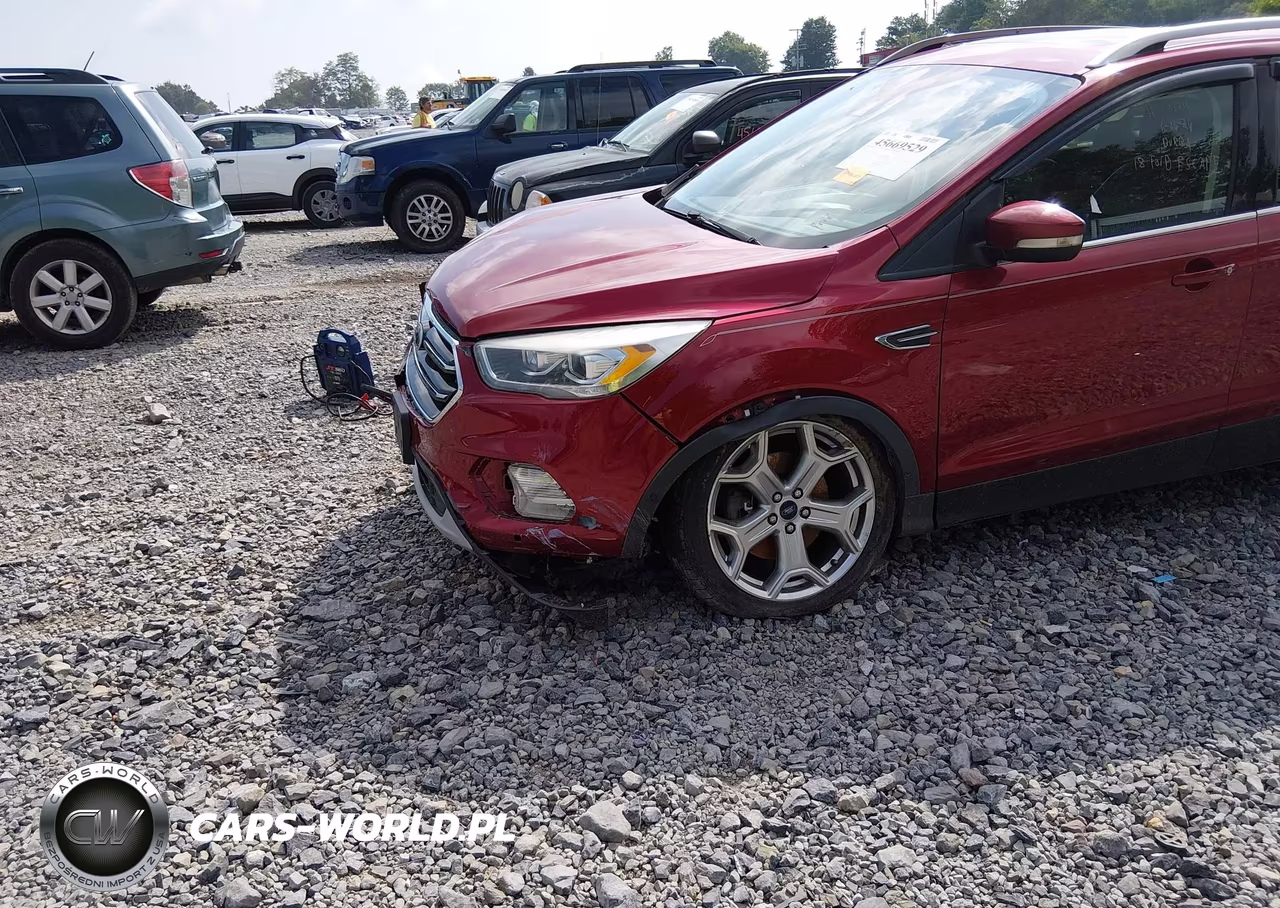 2018 Ford Escape Titanium VIN:1FMCU9J93JUA34006 - 6