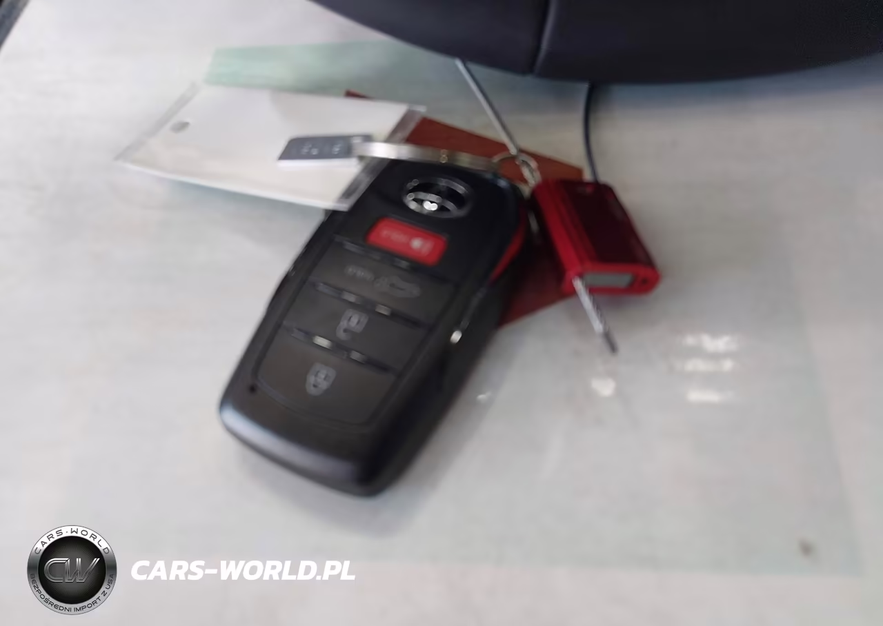 2026 Toyota Bz Xle Plus VIN:JTMBCAEB2TA009605 - 11