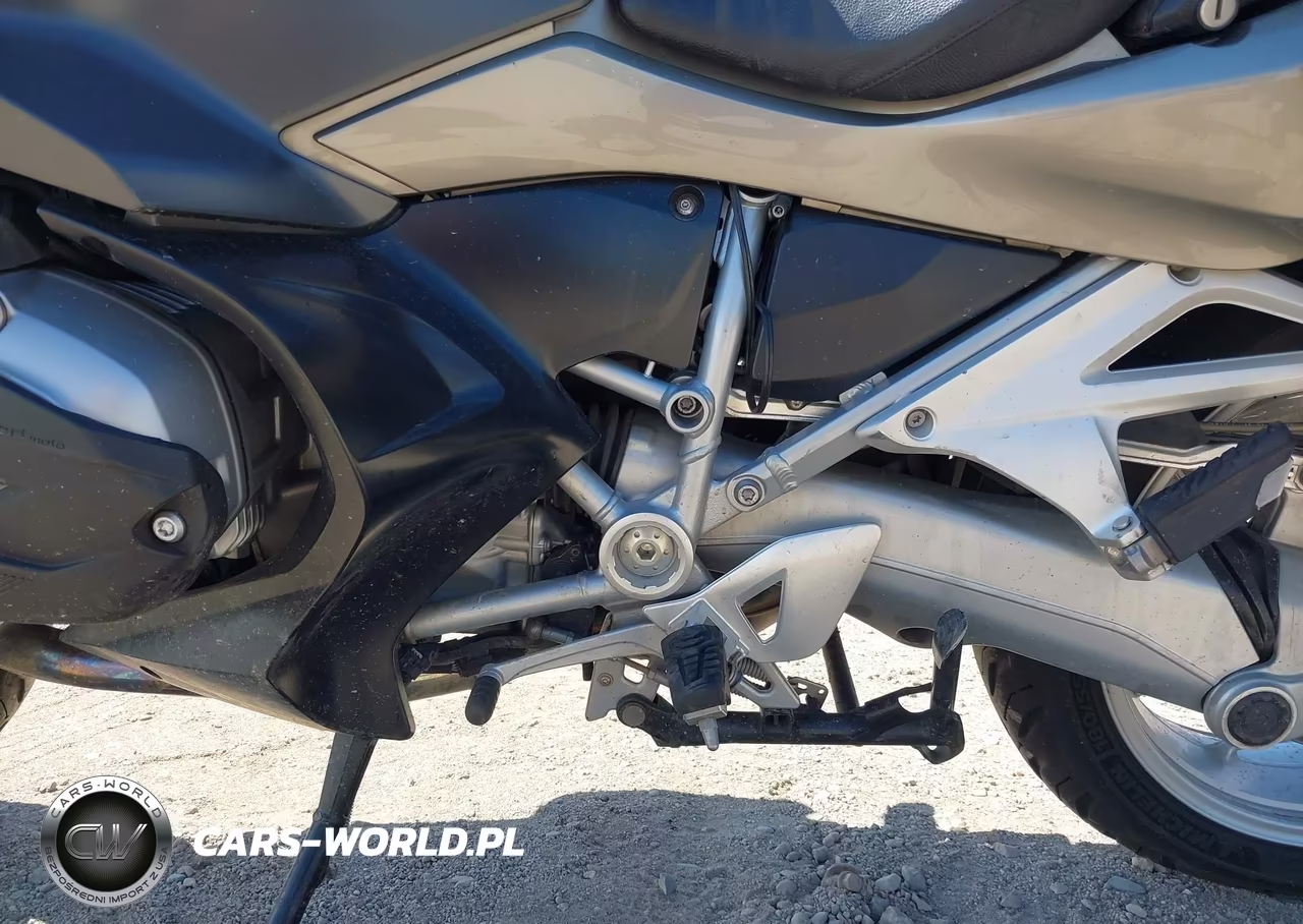 2016 BMW R1200 Rt VIN:WB10A130XGZ193839 - 9