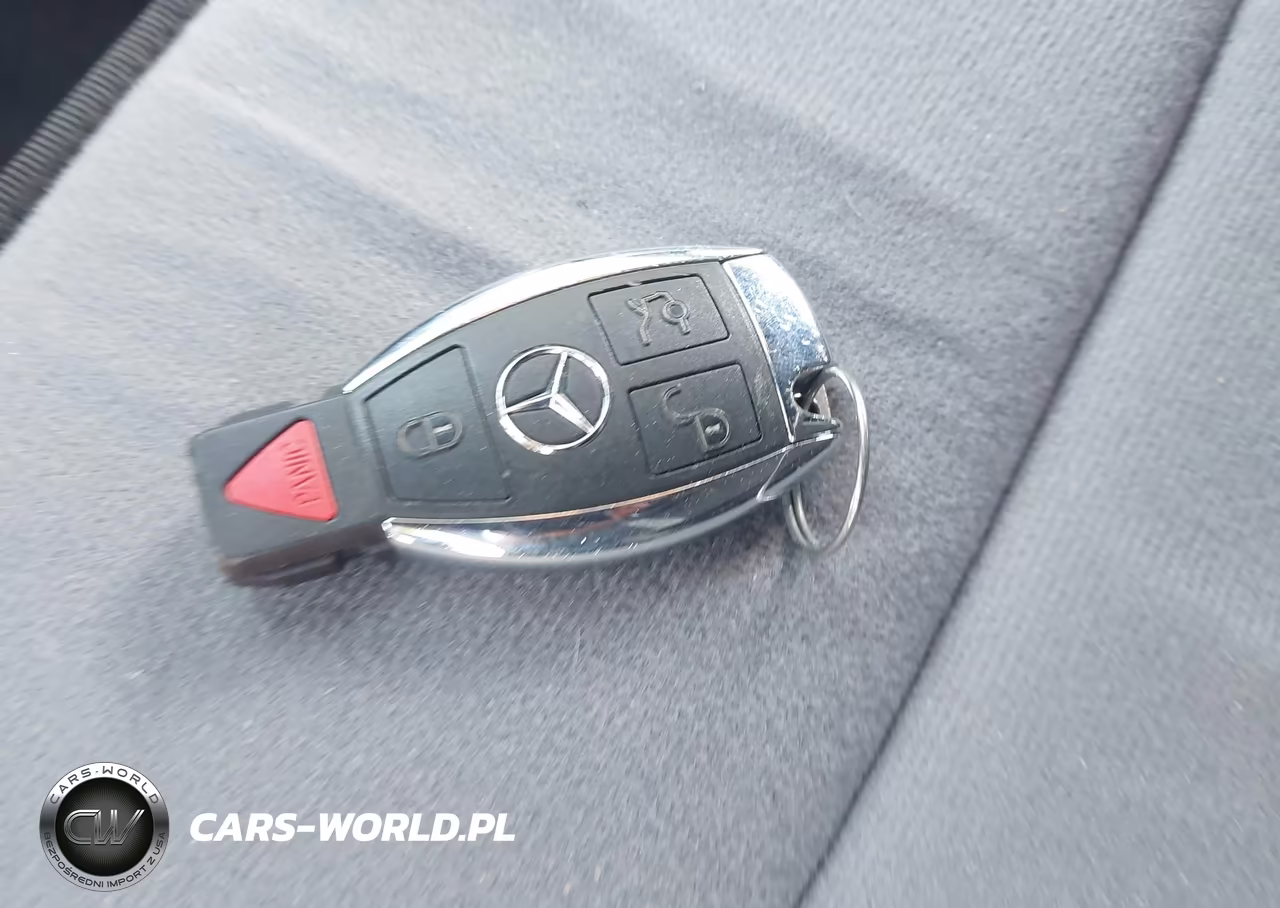 2016 Mercedes-Benz E 350 VIN:WDDHF5KB5GB216296 - 11