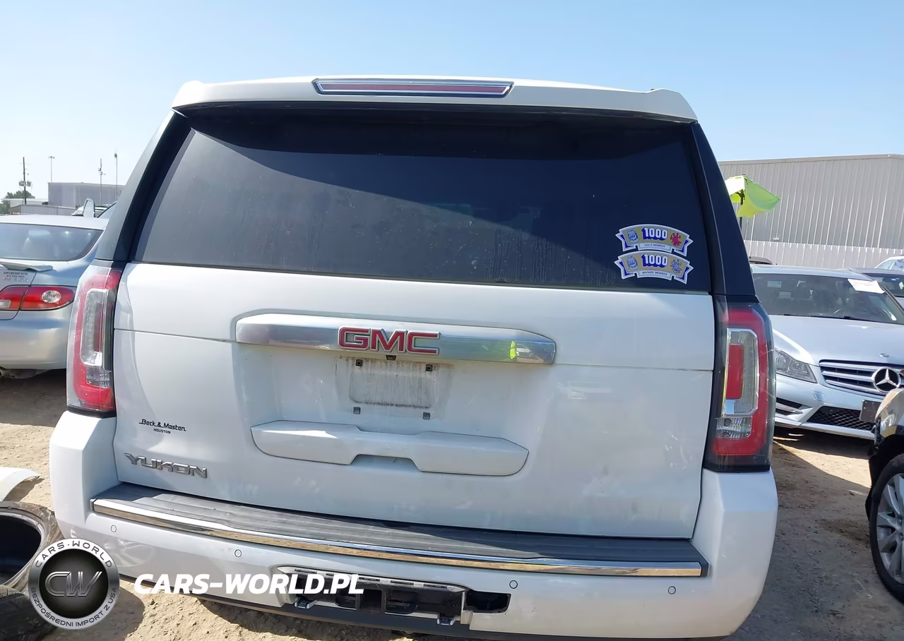 2019 GMC Yukon Denali VIN:1GKS1CKJ5KR382753 - 17