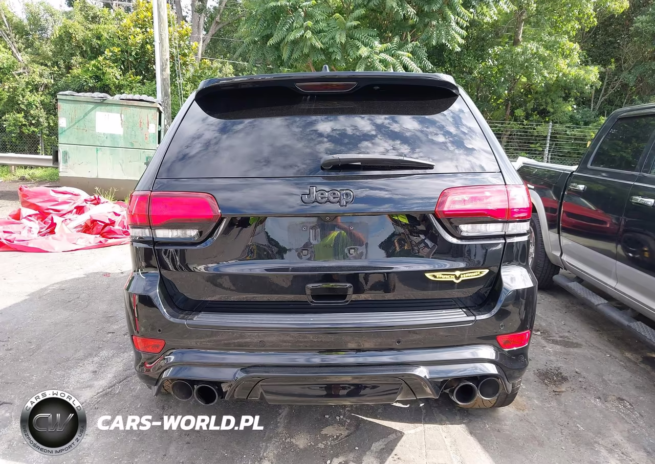 2018 Jeep Grand Cherokee Trackhawk 4X4 VIN:1C4RJFN90JC284079 - 16