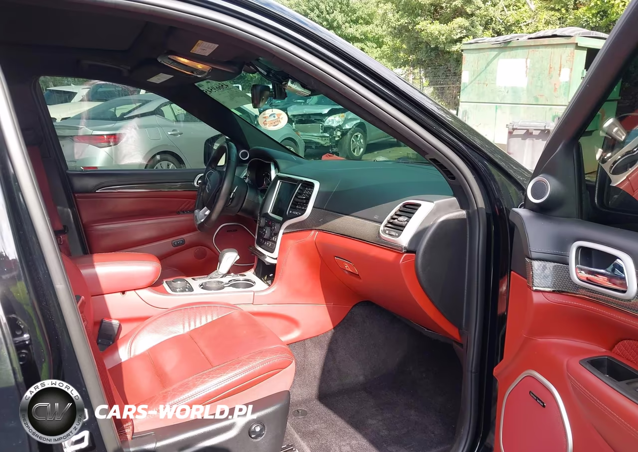 2018 Jeep Grand Cherokee Trackhawk 4X4 VIN:1C4RJFN90JC284079 - 5
