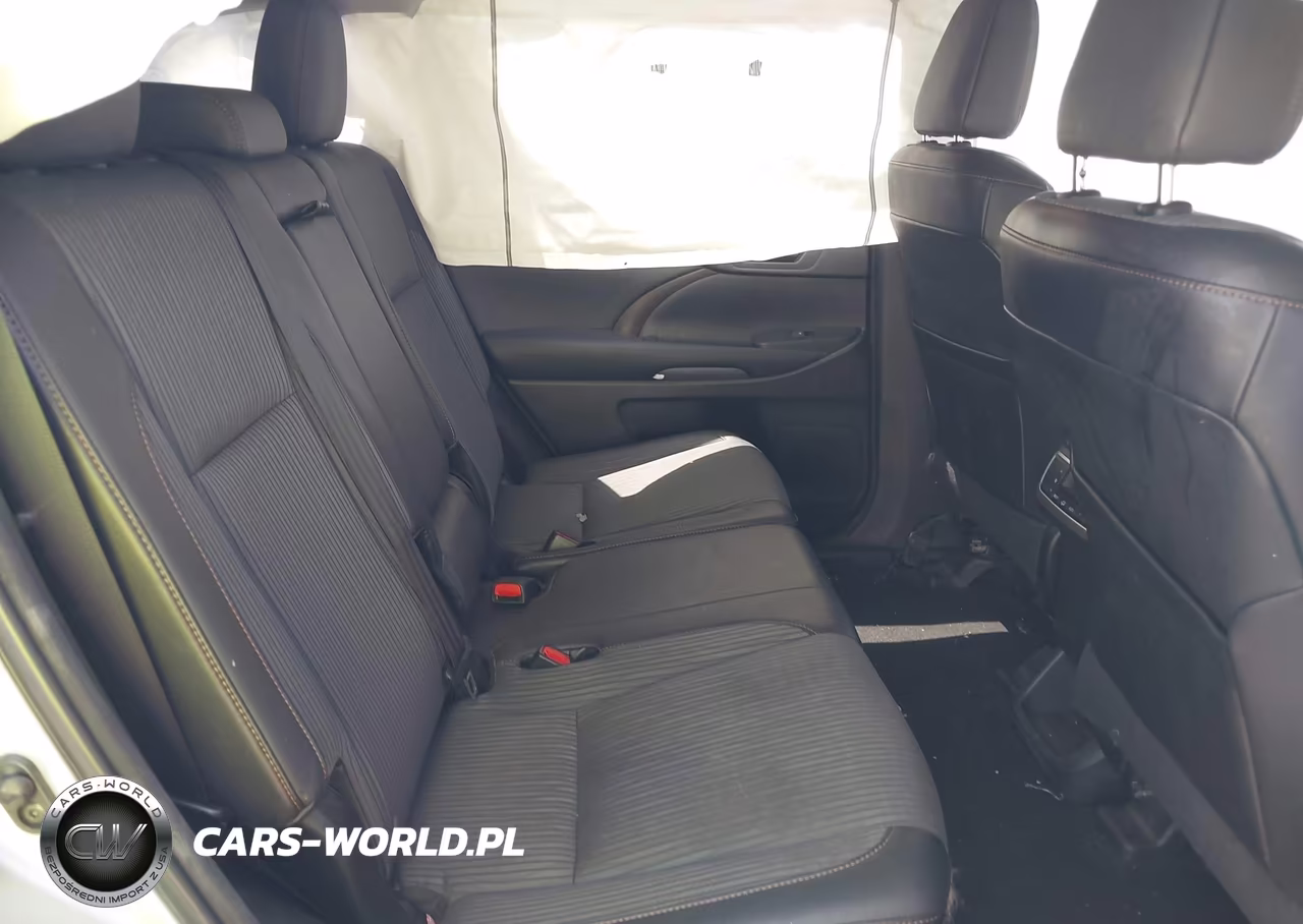2015 Toyota Highlander Le Plus V6 VIN:5TDBKRFH7FS080908 - 8