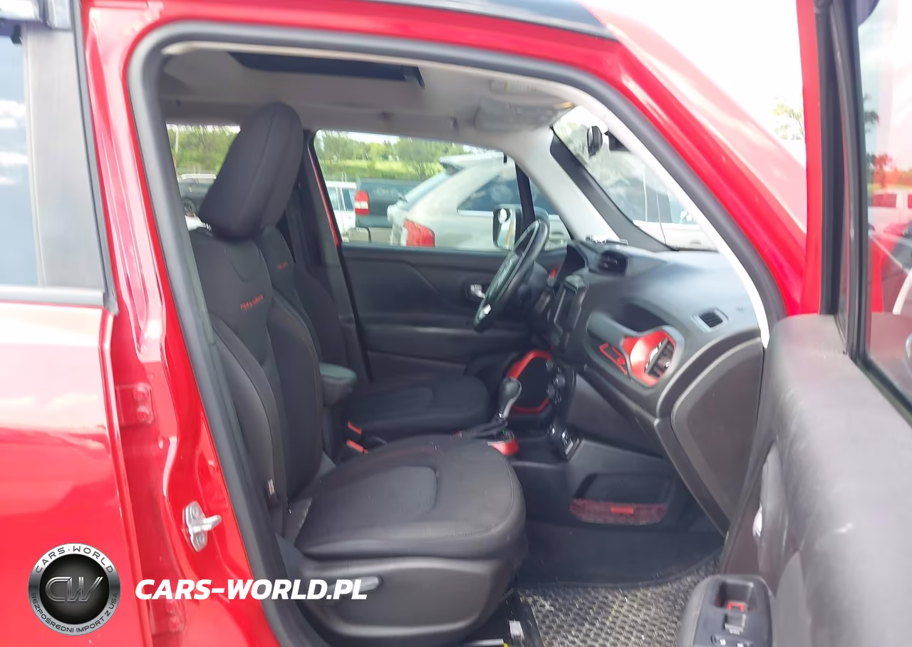 2019 Jeep Renegade Trailhawk 4X4 VIN:ZACNJBC16KPK07439 - 5