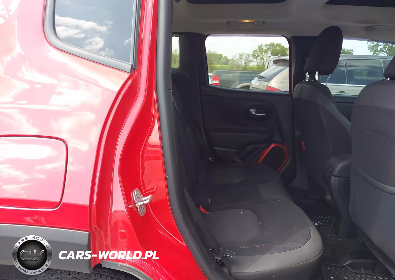 2019 Jeep Renegade Trailhawk 4X4 VIN:ZACNJBC16KPK07439 - 8