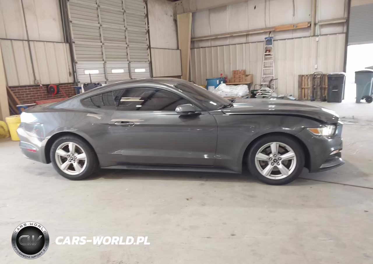 2016 Ford Mustang V6 VIN:1FA6P8AM6G5335532 - 13