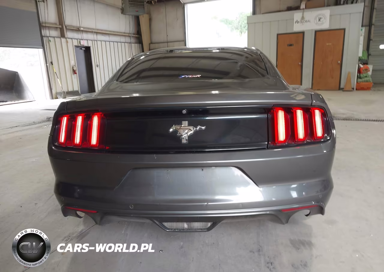 2016 Ford Mustang V6 VIN:1FA6P8AM6G5335532 - 16